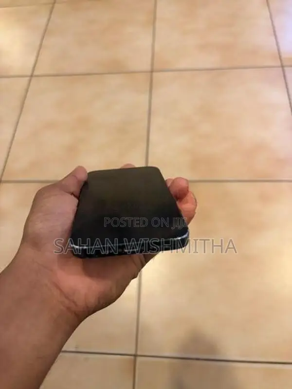 Apple iPhone 13 (Used)