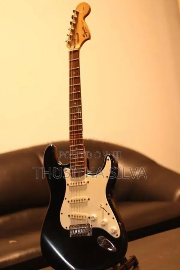 Fender squire affinity guitar