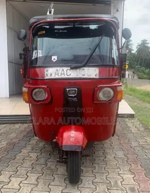 Bajaj RE 2012 2014