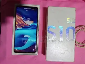 Samsung Galaxy S10 (Used)