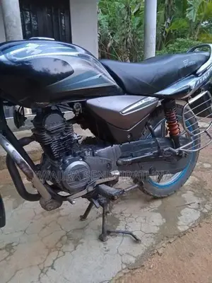 Bajaj Platina 100 2011