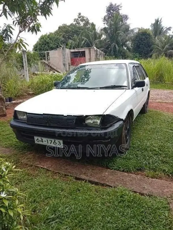 Toyota Corolla 1990