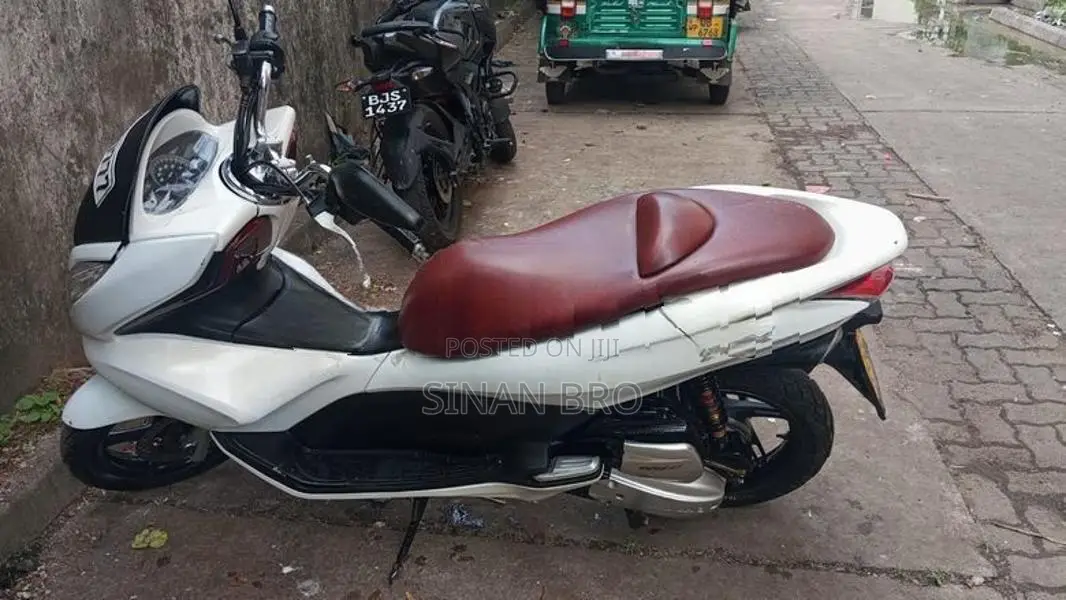 Honda PCX160 2016