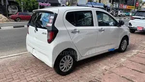 Daihatsu Mira L grade safety 2025