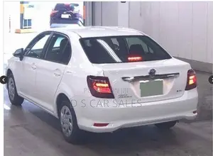 Toyota Axio EX Hybrid 2025