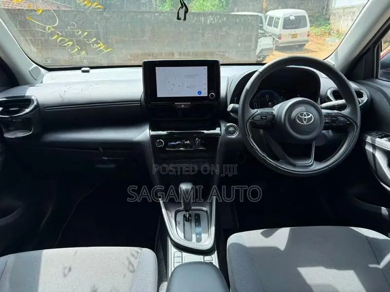 Toyota Yaris Cross Hybrid G Grade 2024