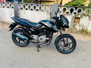 Bajaj Pulsar 150 2016