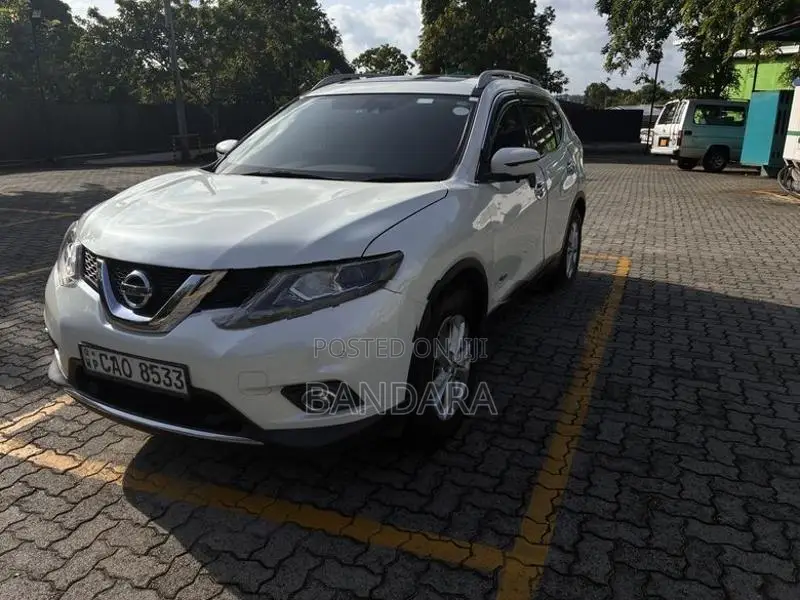 Nissan X-Trail HT32 2015