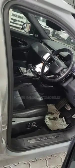 Land Rover Range Evoque 2023
