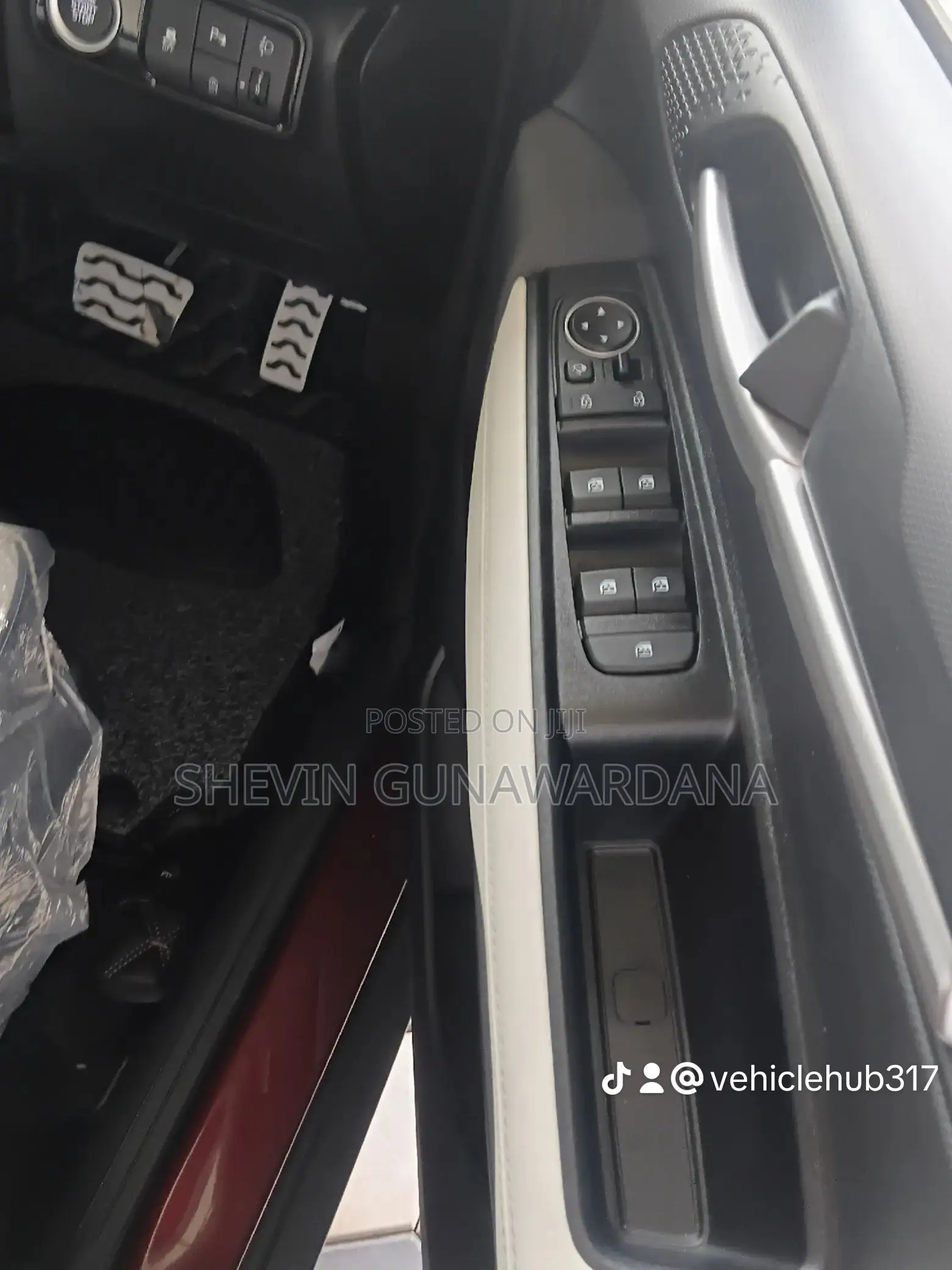 New Kia Sonet 1.0 Petrol FWD 2025 Maroon