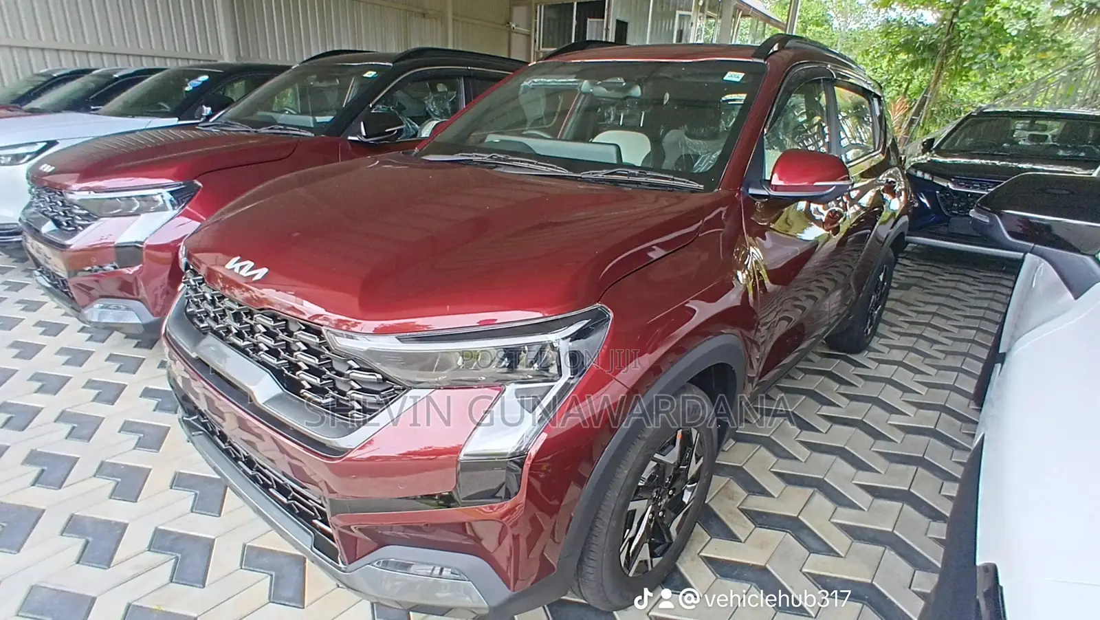 New Kia Sonet 1.0 Petrol FWD 2025 Maroon