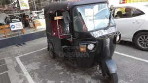 Bajaj RE 2011