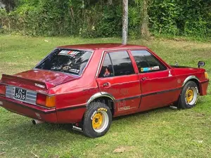 Mitsubishi Lancer Box B11 C12 1982