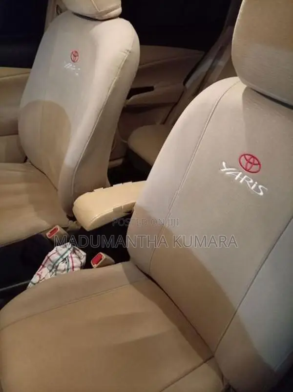 Toyota Yaris Ativ 2017