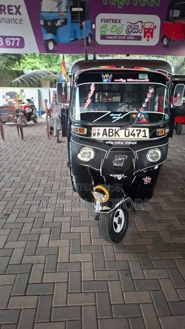 Bajaj RE 4 Stroke 2015