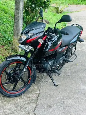 Bajaj Pulsar 150 2018