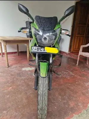 TVS Apache RTR 150 2015
