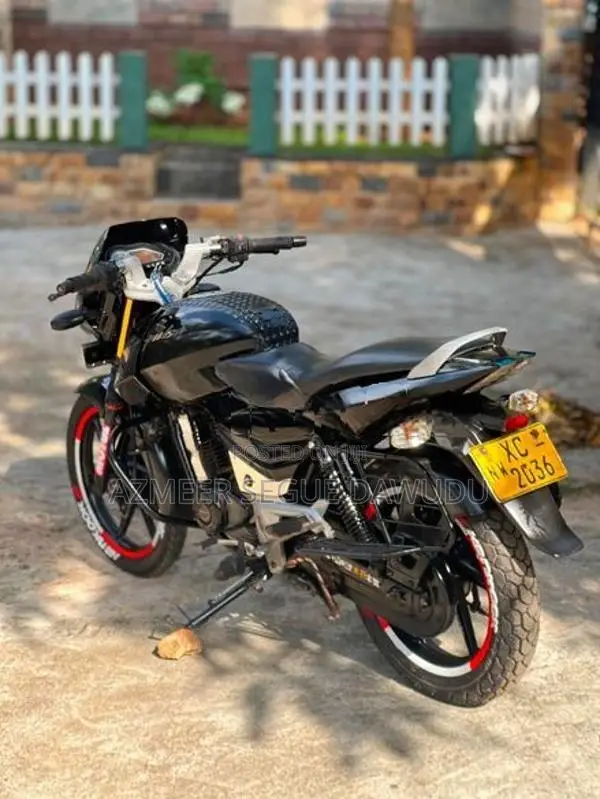 Bajaj Pulsar 150 2012