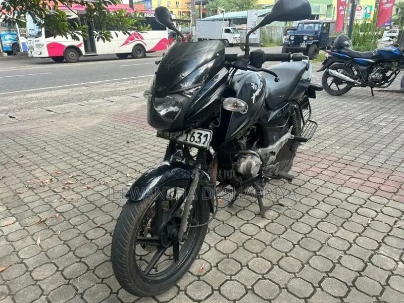 Bajaj Pulsar 150 2016