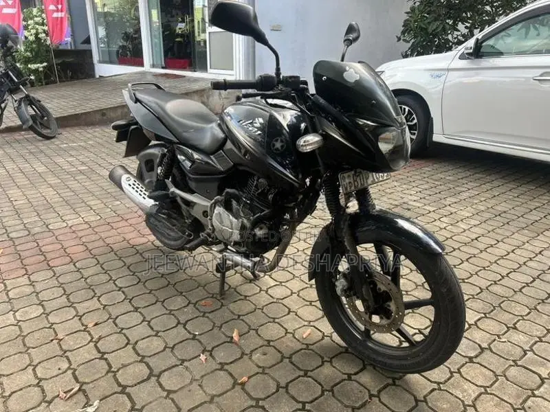 Bajaj Pulsar 150 2016