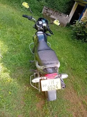 Bajaj Platina 2006