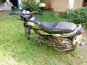 Bajaj Platina 2006