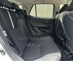 Daihatsu Rocky E Smart Hybrid 2026