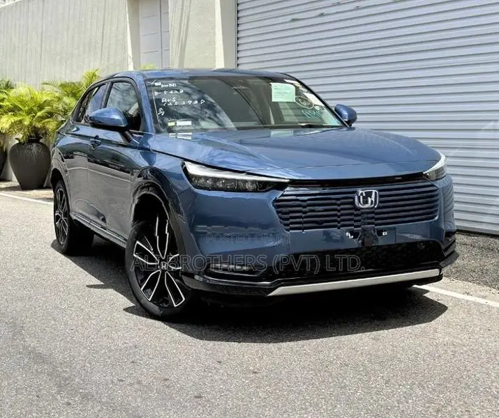 Honda Vezel Z 2025