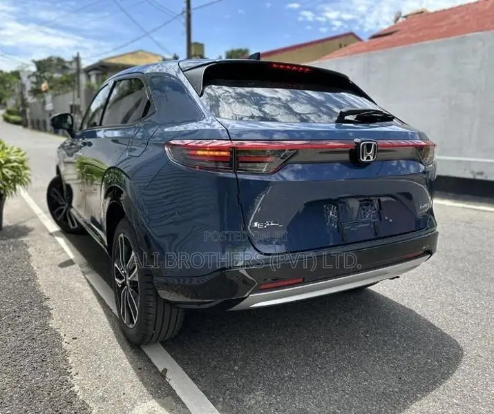 Honda Vezel Z 2025