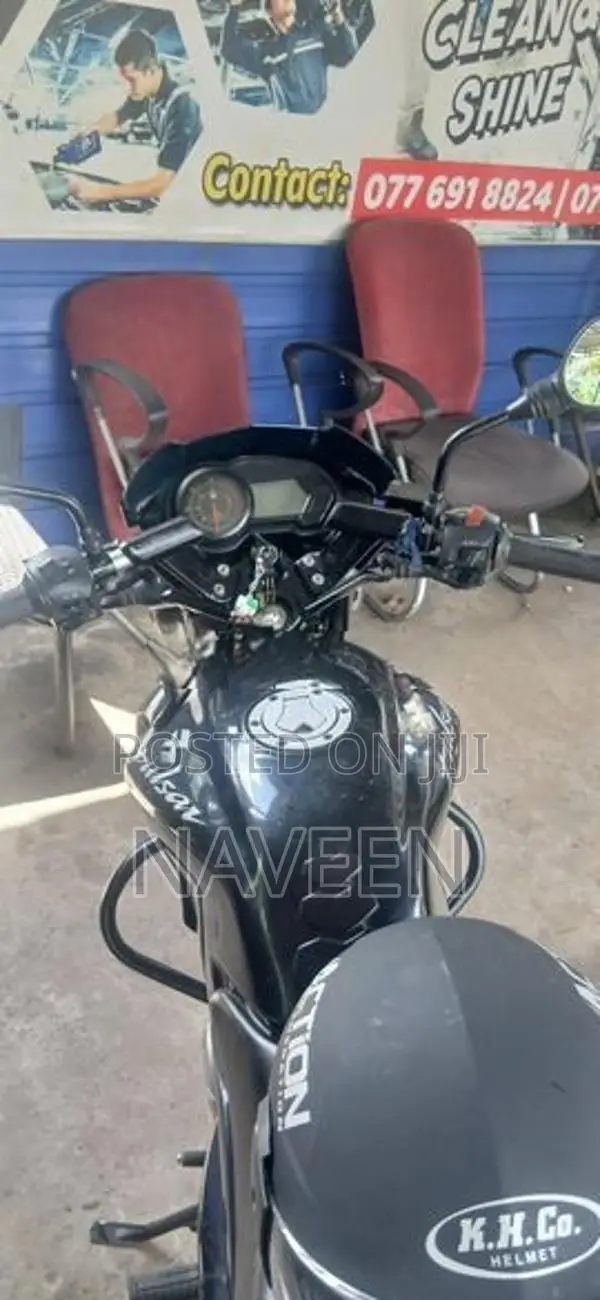 Bajaj Pulsar 135 2015