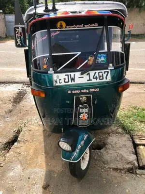 Bajaj RE 2004