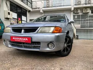 Nissan AD Wagon 2001