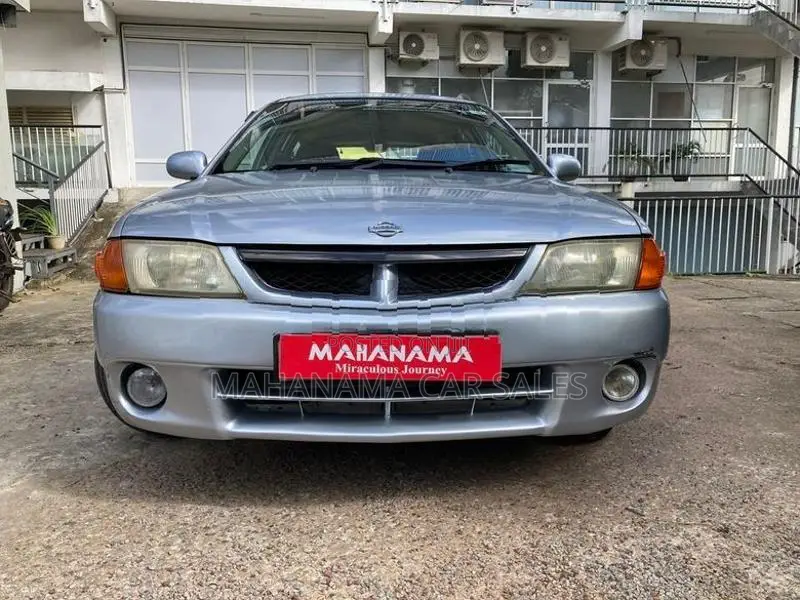 Nissan AD Wagon 2001