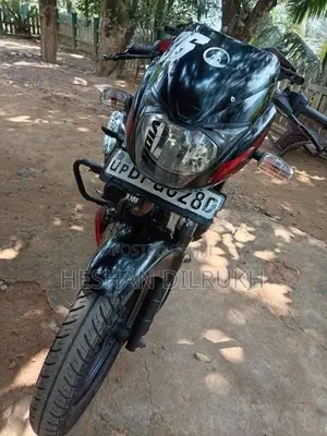 Bajaj Pulsar 180 2017