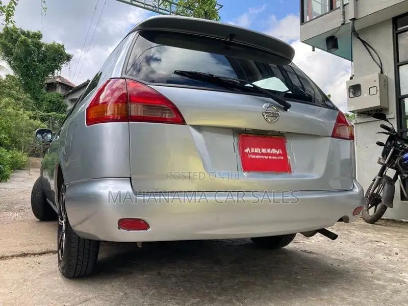 Nissan AD Wagon 2001