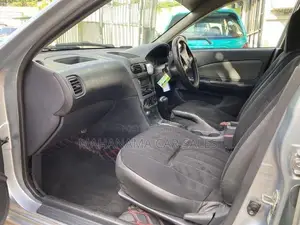 Nissan AD Wagon 2001