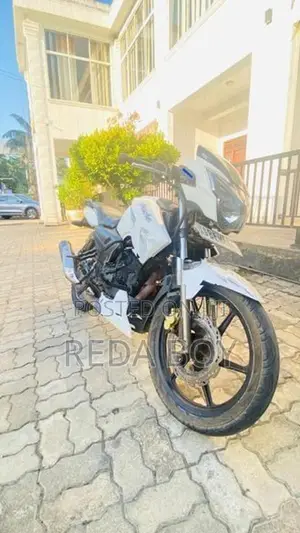 TVS Apache 180 2016