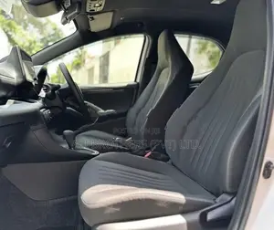 Toyota Yaris X Limited 2025