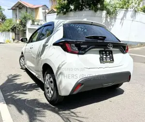 Toyota Yaris X Limited 2025