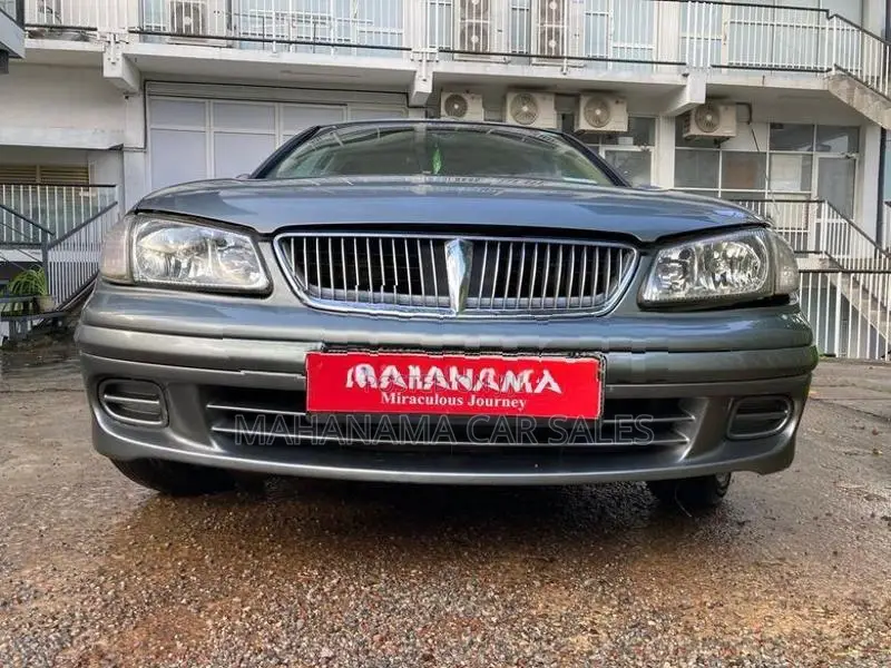Nissan Sylphy Bluebird 2000