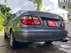 Nissan Sylphy Bluebird 2000