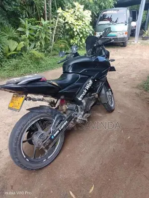 Bajaj Pulsar AS 150 1 2016