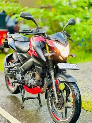 Bajaj Pulsar NS160 2020