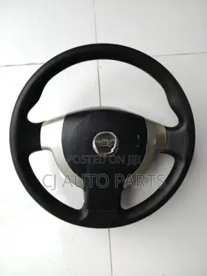 Nissan Wingroad Y12 Steering Wheel