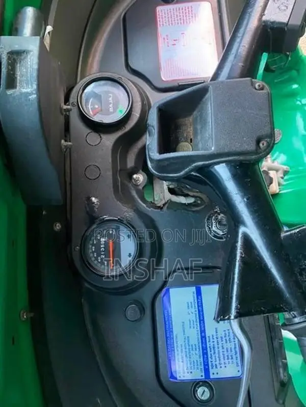 Bajaj RE 2019