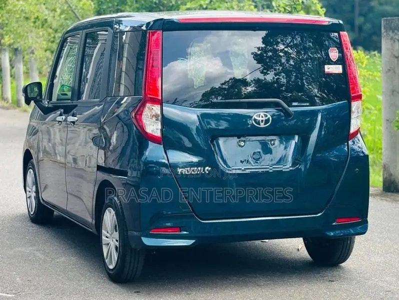 Toyota Roomy G GRADE 2024
