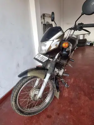 Bajaj CT100 2007