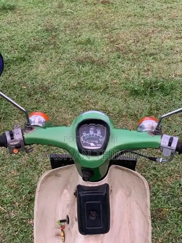 Honda Super Cub 2006