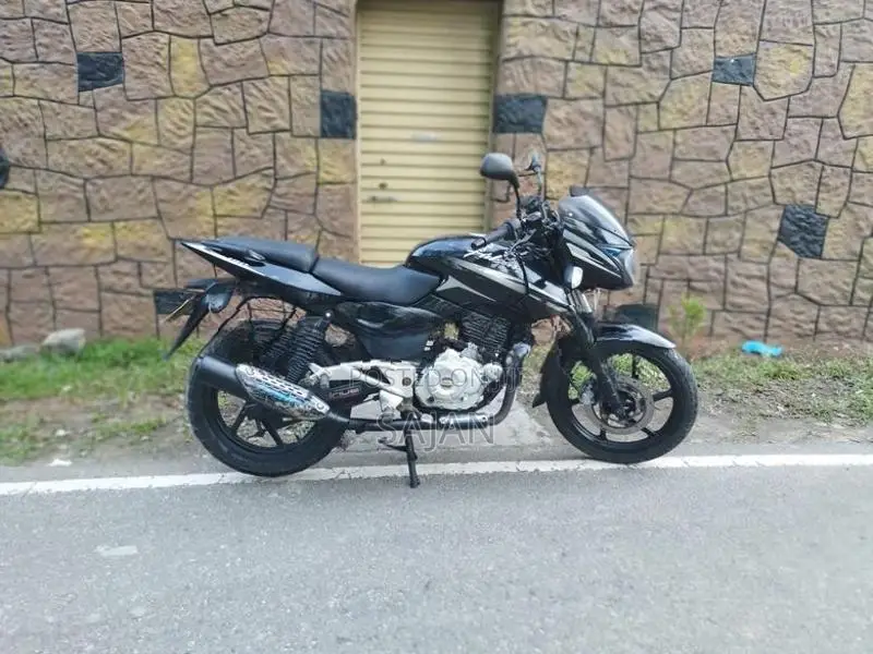 Bajaj Pulsar 180 2013
