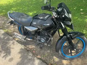 Bajaj Platina 2011